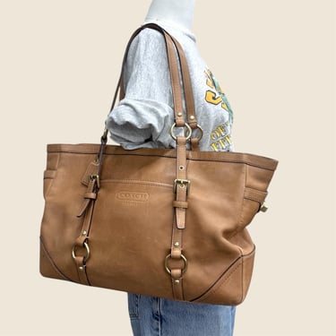 Vintage Coach Madison Leather Tote Retro 2000s Y2 | Retrospect