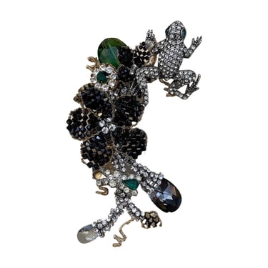 Private Listing Mindy Lam Frog pin