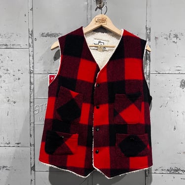 80s Woolrich Buffalo Sherpa lined flannel vest jacket red and black western unisex medium 