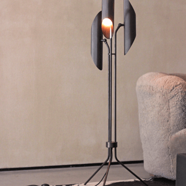 Vector Floor Lamp