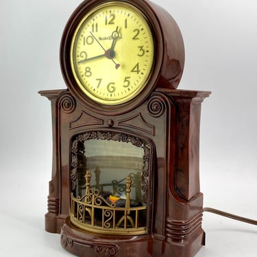 Vintage Bakelite Table Clock Roaring Fireplace Night Light Mid-Century 