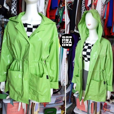 Chic Vintage 80s 90s Light Spring Green Cinched Waist Raincoat with Hood 