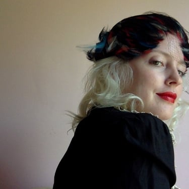 1950's birds of a feather hat / Teal Blue Black White and Red Feathers Topper / Haute Couture Hat / Fifties Hat 