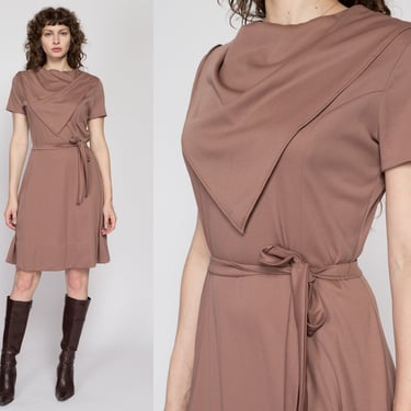 Large 70s Taupe Bib Collar Fit & Flare Dress | Vintage Short Sleeve Belted Knee Length Mini Dress 