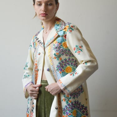 3270o / white floral embroidered coat 