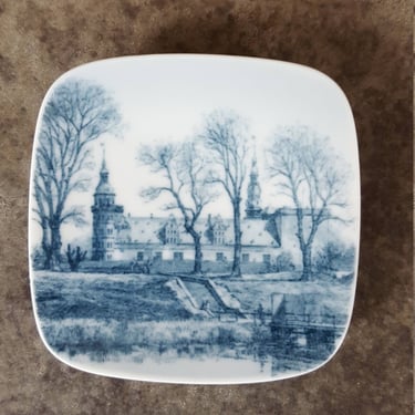 Danish Plate KRONBORG~3" Mini Plate Blue & White China~Collectible Plate Depicting Kronborg Castle~Vintage Wall Decor~JewelsandMetals. 