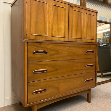 Walnut 5-Drawer Chest, Circa 1960s - *Please ask for a shipping quote before you buy. 