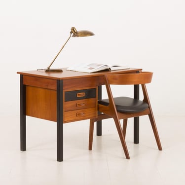 Scandinavian mid century renovated  teak desk, 1960s 