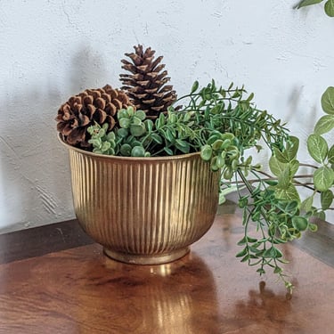 Vintage Ribbed Brass Round Planter 