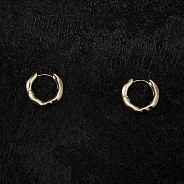 Machete Petite Wavy Hoops, Gold