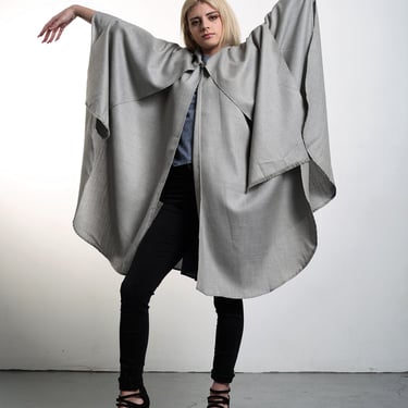Vintage Cape, 1970s Mademoiselle Gray Cape w/attached scarf, One Size, Cape Cloak 