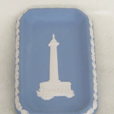 Wedgwood Jasperware Blue Washington Monument Hutzlers Trinket Dish Tray 3635B