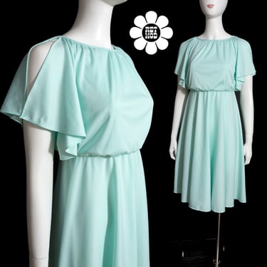 Pretty Vintage 70s Pastel Mint Green Drape Style Dress 