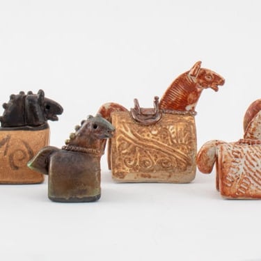 Louis Mendez Art Pottery Horse Sculptures, 8