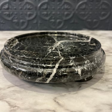 Black Marble Pedestal Stand