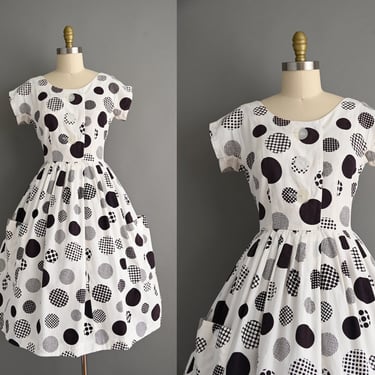 vintage 1950s Dress | Black & White Polka Dot Print Full Skirt Cotton Dress | Medium 