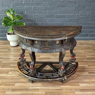 Vintage Chinese Qing Dynasty Style Hand-Carved Console or Altar Table w/ Foo Dog Motifs, c.1950’s 