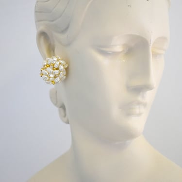 1980s Faux Freshwater Pearl Knot Cluster Pierced Earrings 