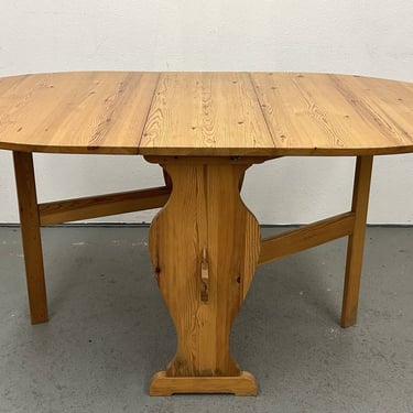 Swedish Pine Dropleaf Dining Table