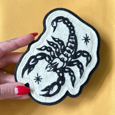 Handmade / hand embroidered off white & black felt patch - traditional scorpion - vintage style - traditional tattoo flash 