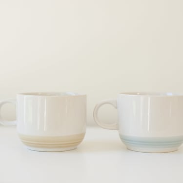 Vintage Mug Set 