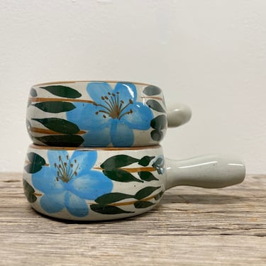 Blue Flower Otagiri Pottery Crock | Ceramic Flower Soup Bowl with Handle | Handmade | Oven Proof Stoneware | Tan Grey Blue Green Crockery 
