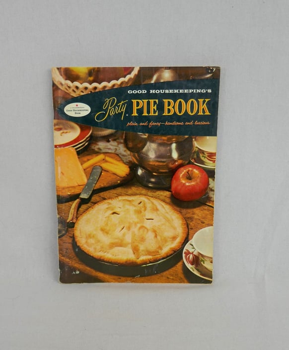 Good Housekeeping's Party Pie Book (1958) - Small Pamphlet Mid Century MCM Dessert Recipes Illustrations - Vintage Cook Book Cookbook 
