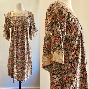 Vintage 70s Dress / Boho SMOCK Dress / Floral Calico Print + Cut Out Bell Sleeves w/ Ties + Pockets / Easy Style / YOUNG EDWARDIAN by Arpeja 