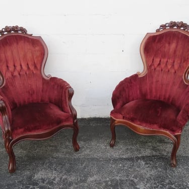 Kimball Victorian style Carved His and Hers Side Chairs a Pair 5216