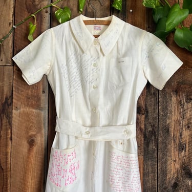 Vintages early 60s Nursing School Signature Dress size M 