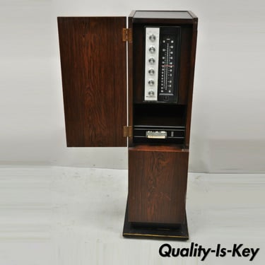Vintage Magnavox Mid Century Tower Column Pedestal Rodeo Stereo 8 Track Console