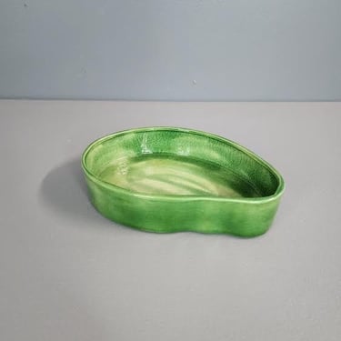 Green Ceramic Pottery Bowl Pat Banks 1966 