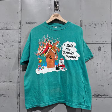 Size Large 80s Santa reindeer graphic t shirt 