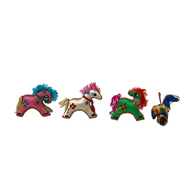 Set 4 Chinese Oriental Fabric Artistic Horse Miniature Figure Art ws3305 