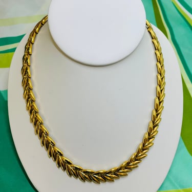 Gold Leaf Link Collar Necklace