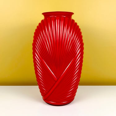 Tall Wrapped Art Deco Vase by Anchor Hocking 