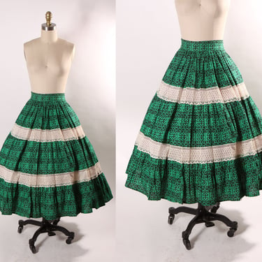 1940s Emerald Green, Black and White Lace Insert Abstract Swirl Fit and Flare Mexican Skirt -XS 