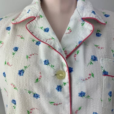1950'S Pajama Blouse - Sweet Seersucker Printed Cotton - SCHRANK's Label - Pink Cording Details - Women's Size Medium 