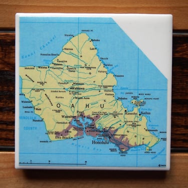 1984 Vintage Oahu Map Coaster. Oahu Gift. Honolulu Map. Vintage Hawaii Gift. Hawaiian Islands Map. Waikiki Beach. Diamond Head. Island Decor 