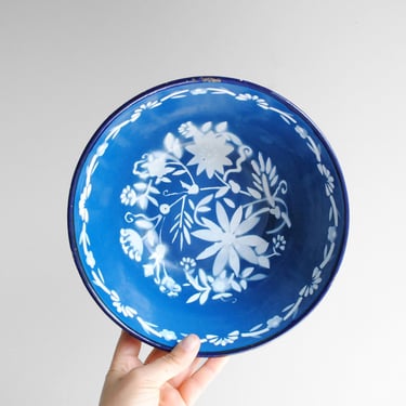 Vintage Blue and White Floral Enameled Bowl, Nasco NY 9