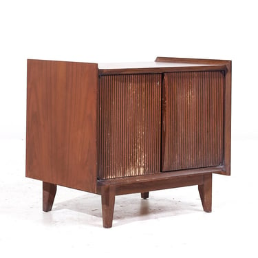 Lane First Edition Mid Century Walnut Nightstand - mcm 