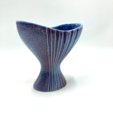 Red Wing Art Pottery Vase, Blue, Purple, Textured, No. 666, Arc Oval, Vintage Ceramic Bowl, Mid Century Home Decor, Stripe Texture 
