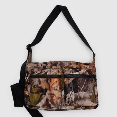 Medium Cargo Crossbody in Photo Forest