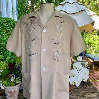 Vintage 1950'S Cabana Shirt - SUN CITY Casuals of Miami - Awesome Novelty Print - Rayon - Men's Size XL 