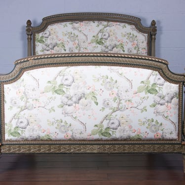 Antique French Marie Antoinette Style Painted Fullsize Bedframe W/ Floral Linen 