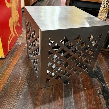 Metal cube table. 16” x 16” x 16” 