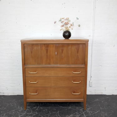 Vintage MCM maple wood 4 drawer tallboy dresser by Broyhill Premier Division | Free delivery in NYC and Hudson Valley aras 