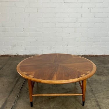 Round Lane coffee table 