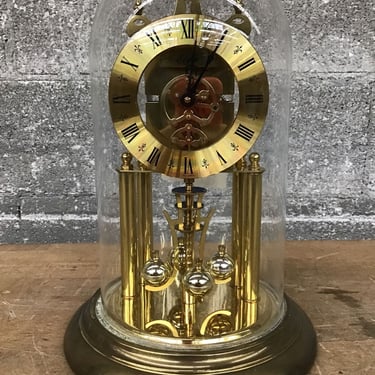 German Wind-Up Tabletop Clock (Seattle)