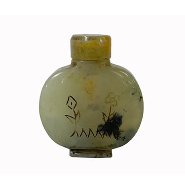 Collectible Natural Jade Stone Carved Snuff Bottle Display Art ws2398E 